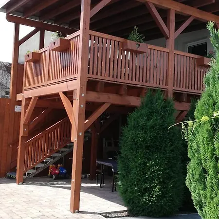 Center 게스트하우스