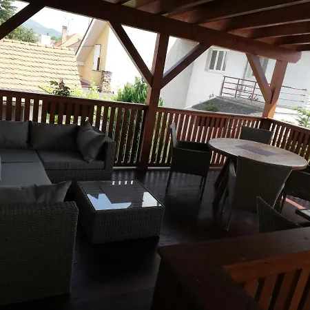 Center 게스트하우스 3*